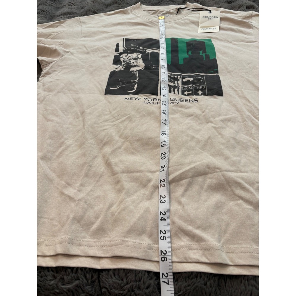 Pull Bear Men Graphic T Shirt New York Queens Long Island City Relaxed Fit - Picture 7 of 8